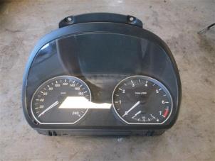 Gebruikte Tellerklok BMW 1 serie (E81) 116i 2.0 16V Prijs op aanvraag aangeboden door Autohandel-Smet Gebroeders NV