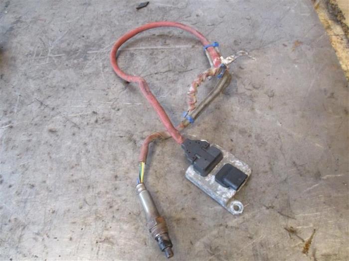 Gebruikte Nox sensor BMW 5 serie (F10) 525d xDrive 16V Prijs op aanvraag aangeboden door Autohandel-Smet Gebroeders NV