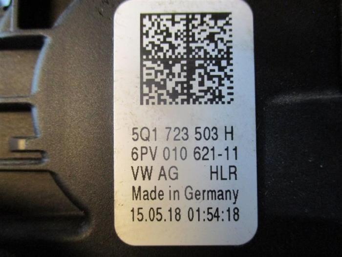 Gaspedaalpositie Sensor van een Volkswagen Passat (3G2) 1.6 TDI 16V 2019