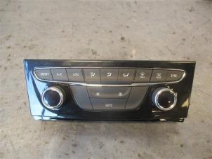 Gebruikte Airco bedieningspaneel Opel Astra K Sports Tourer 1.5 CDTi 105 12V Prijs op aanvraag aangeboden door Autohandel-Smet Gebroeders NV