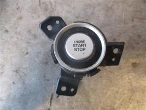 Gebruikte Start/Stop schakelaar Hyundai Tucson (TL) 1.6 CRDi 16V 136 Prijs op aanvraag aangeboden door Autohandel-Smet Gebroeders NV