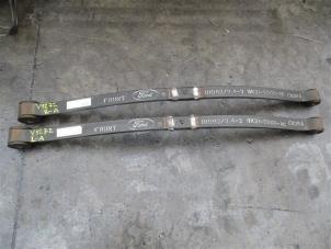 Gebruikte Veerblad achter Ford Transit Custom 2.2 TDCi 16V Prijs op aanvraag aangeboden door Autohandel-Smet Gebroeders NV