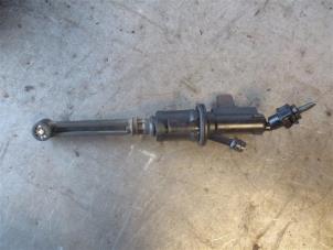 Gebruikte Koppeling Hoofd Cilinder Peugeot Partner Tepee (7A/B/C/D/E/F/G/J/P/S) 1.6 HDI 90 Prijs op aanvraag aangeboden door Autohandel-Smet Gebroeders NV