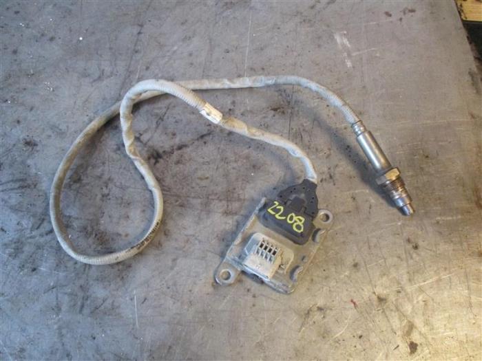Gebruikte Nox sensor Renault Trafic (1FL/2FL/3FL/4FL) 1.6 dCi 125 Twin Turbo Prijs op aanvraag aangeboden door Autohandel-Smet Gebroeders NV