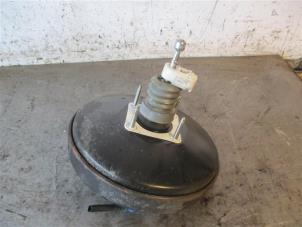 Gebruikte Rembooster Opel Combo Mk.III (D) 1.3 CDTI 16V Prijs op aanvraag aangeboden door Autohandel-Smet Gebroeders NV