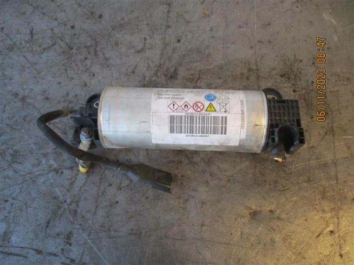 Gebruikte Start/stop condensator Peugeot 5008 I (0A/0E) 1.6 HDiF 16V Prijs op aanvraag aangeboden door Autohandel-Smet Gebroeders NV