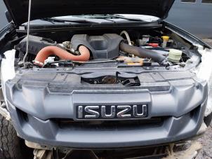 Gebruikte Motor Isuzu D-Max (TFR/TFS) 2.5 D Twin Turbo 4x4 Prijs op aanvraag aangeboden door Autohandel-Smet Gebroeders NV