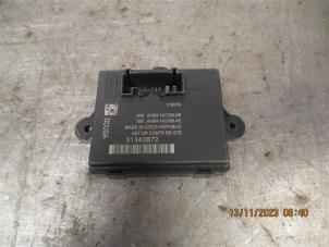 Gebruikte Module (diversen) Volvo V40 (MV) 2.0 D2 16V Prijs op aanvraag aangeboden door Autohandel-Smet Gebroeders NV