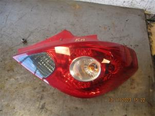 Gebruikte Achterlicht rechts Opel Corsa D 1.0 Prijs op aanvraag aangeboden door Autohandel-Smet Gebroeders NV