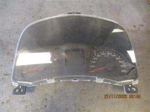 Gebruikte Tellerklok Isuzu D-Max (TFR/TFS) 2.5 D Twin Turbo 4x4 Prijs op aanvraag aangeboden door Autohandel-Smet Gebroeders NV