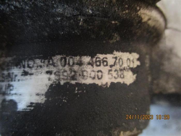 Stuurbekrachtiging Pomp van een Mercedes-Benz C Estate (S204) 2.2 C-200 CDI 16V . 2009