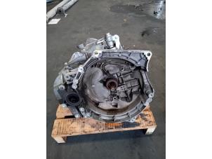 Gebruikte Versnellingsbak Opel Astra K 1.5 CDTi 105 12V Prijs op aanvraag aangeboden door Autohandel-Smet Gebroeders NV