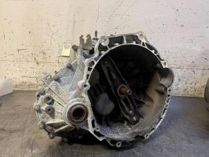 Gebruikte Versnellingsbak Mini Mini (R56) 1.6 One D 16V Prijs op aanvraag aangeboden door Autohandel-Smet Gebroeders NV