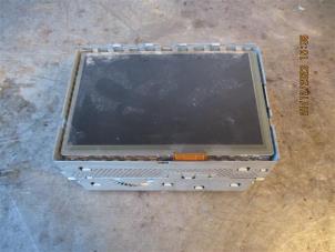 Gebruikte Navigatie Display Landrover Discovery IV (LAS) 3.0 TD V6 24V Prijs op aanvraag aangeboden door Autohandel-Smet Gebroeders NV