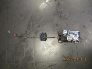 Gebruikte Pook Peugeot 207 CC (WB) 1.6 16V Prijs op aanvraag aangeboden door Autohandel-Smet Gebroeders NV