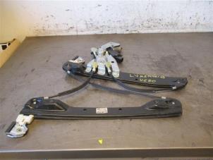 Gebruikte Motor electrisch raam Opel Meriva 1.4 Turbo 16V ecoFLEX Prijs op aanvraag aangeboden door Autohandel-Smet Gebroeders NV