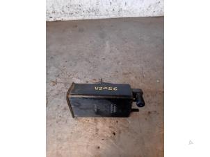 Gebruikte Roetfilter Renault Clio IV (5R) 1.2 TCE 16V GT EDC Prijs op aanvraag aangeboden door Autohandel-Smet Gebroeders NV