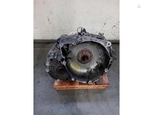 Gebruikte Automaatbak Opel Insignia 2.0 CDTI 16V 130 Ecotec Prijs op aanvraag aangeboden door Autohandel-Smet Gebroeders NV