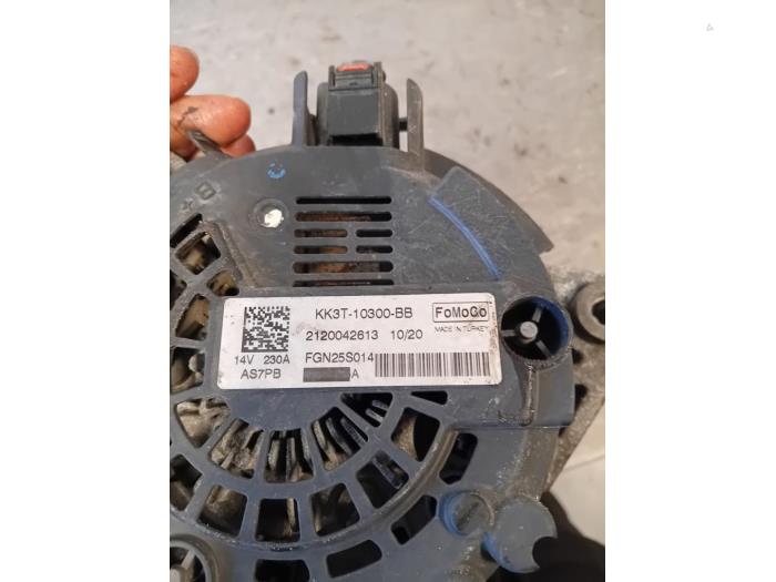 Dynamo van een Ford Transit 2.0 TDCi 16V Eco Blue 130 2020