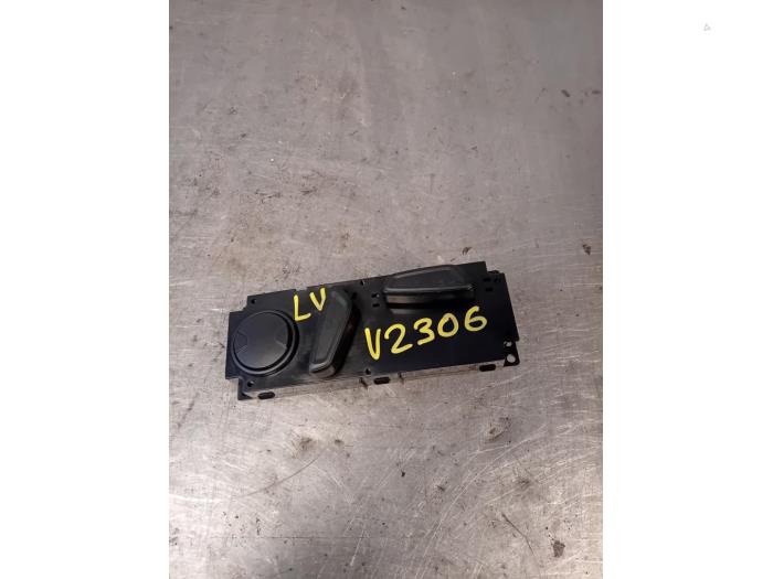 Gebruikte Diversen Ford Focus 4 1.0 Ti-VCT EcoBoost 12V 125 Prijs op aanvraag aangeboden door Autohandel-Smet Gebroeders NV