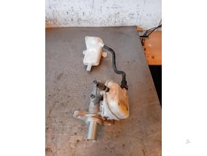 Gebruikte Hoofdremcilinder Ford Transit Custom 2.2 TDCi 16V Prijs op aanvraag aangeboden door Autohandel-Smet Gebroeders NV