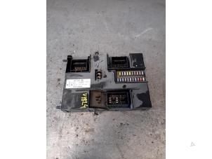 Gebruikte Zekeringkast Ford Transit Custom 2.2 TDCi 16V Prijs op aanvraag aangeboden door Autohandel-Smet Gebroeders NV