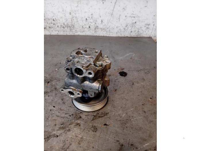 Gebruikte Servopomp Volkswagen Crafter 2.0 TDI 16V Prijs op aanvraag aangeboden door Autohandel-Smet Gebroeders NV