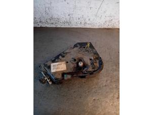 Gebruikte Additatief tank Opel Astra Prijs op aanvraag aangeboden door Autohandel-Smet Gebroeders NV