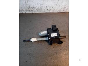 Gebruikte Handrem Module Citroen DS5 (KD/KF) 2.0 HDiF 16V Prijs op aanvraag aangeboden door Autohandel-Smet Gebroeders NV