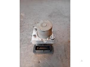 Gebruikte ABS Pomp Peugeot Boxer (U9) 2.2 HDi 130 Euro 5 Prijs op aanvraag aangeboden door Autohandel-Smet Gebroeders NV