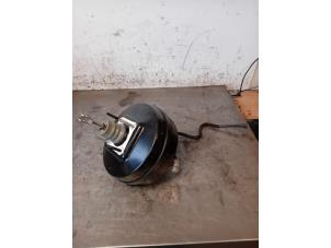 Gebruikte Rembekrachtiger Ford Mondeo V 2.0 TDCi 150 16V Prijs op aanvraag aangeboden door Autohandel-Smet Gebroeders NV