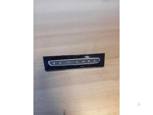 Gebruikte Stoelverwarmings Schakelaar Renault Koleos Prijs op aanvraag aangeboden door Autohandel-Smet Gebroeders NV