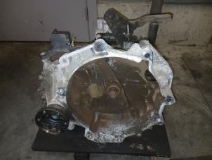 Gebruikte Versnellingsbak Volkswagen Golf VI (5K1) 1.4 16V Prijs op aanvraag aangeboden door Autohandel-Smet Gebroeders NV