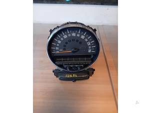 Gebruikte Kilometerteller KM Mini Countryman (R60) 1.6 16V Cooper Prijs op aanvraag aangeboden door Autohandel-Smet Gebroeders NV