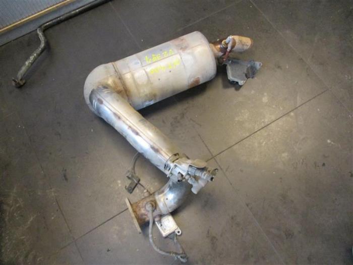 Gebruikte Katalysator Nissan NT 400 Cabstar 3.0 DCI 35.13 Prijs op aanvraag aangeboden door Autohandel-Smet Gebroeders NV