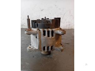 Gebruikte Dynamo Volkswagen Golf VII (AUA) 1.6 TDI 16V Prijs op aanvraag aangeboden door Autohandel-Smet Gebroeders NV