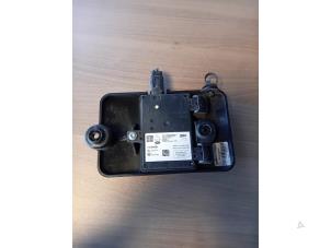 Gebruikte Dode hoek sensor Jaguar XF (X260) 2.0d 163 E-Performance 16V Prijs op aanvraag aangeboden door Autohandel-Smet Gebroeders NV