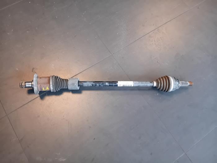 Gebruikte Aandrijfas links-achter Mini Countryman (R60) 2.0 Cooper SD 16V ALL4 Prijs op aanvraag aangeboden door Autohandel-Smet Gebroeders NV