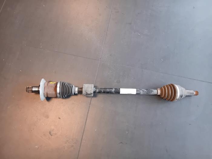 Gebruikte Aandrijfas rechts-achter Mini Countryman (R60) 2.0 Cooper SD 16V ALL4 Prijs op aanvraag aangeboden door Autohandel-Smet Gebroeders NV