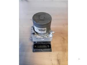 Gebruikte ABS Pomp Peugeot Boxer (U9) 2.2 HDi 120 Euro 4 Prijs op aanvraag aangeboden door Autohandel-Smet Gebroeders NV