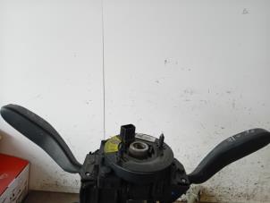 Gebruikte Licht + Raw Schakelaar Volkswagen Amarok 3.0 TDI V6 24V 4Motion Prijs op aanvraag aangeboden door Autohandel-Smet Gebroeders NV