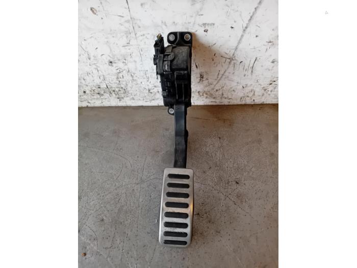 Gebruikte Gaspedaalpositie Sensor Volkswagen Amarok 3.0 TDI V6 24V 4Motion Prijs op aanvraag aangeboden door Autohandel-Smet Gebroeders NV