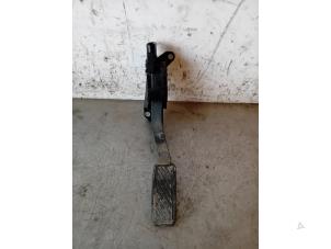 Gebruikte Gaspedaalpositie Sensor Ford Fiesta 6 (JA8) 1.0 EcoBoost 12V 100 Prijs op aanvraag aangeboden door Autohandel-Smet Gebroeders NV