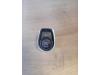 BMW 1 serie (F20) 118i 1.5 TwinPower 12V Start/Stop schakelaar