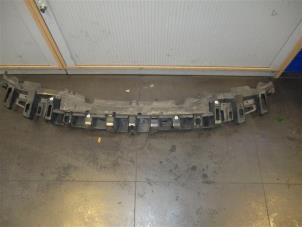 Gebruikte Bumperbalk voor Landrover Range Rover Sport (LW) 3.0 SDV6 Prijs op aanvraag aangeboden door Autohandel-Smet Gebroeders NV