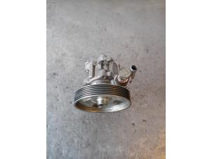 Gebruikte Servopomp Citroen Jumper (U9) 2.2 Blue HDi 140 Prijs op aanvraag aangeboden door Autohandel-Smet Gebroeders NV