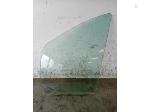 Gebruikte Driehoeks Ruit links-voor Ford Transit Custom 2.0 TDCi 16V Eco Blue 105 Prijs op aanvraag aangeboden door Autohandel-Smet Gebroeders NV