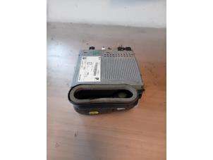 Gebruikte Navigatie Module Landrover Discovery Sport (LC) 2.0 eD4 150 16V Prijs op aanvraag aangeboden door Autohandel-Smet Gebroeders NV