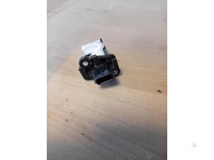 Gebruikte Luchthoeveelheidsmeter Renault Master III (FV) Prijs op aanvraag aangeboden door Autohandel-Smet Gebroeders NV