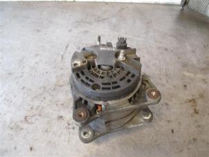 Gebruikte Dynamo Renault Clio III Estate/Grandtour (KR) 1.5 dCi FAP Prijs op aanvraag aangeboden door Autohandel-Smet Gebroeders NV